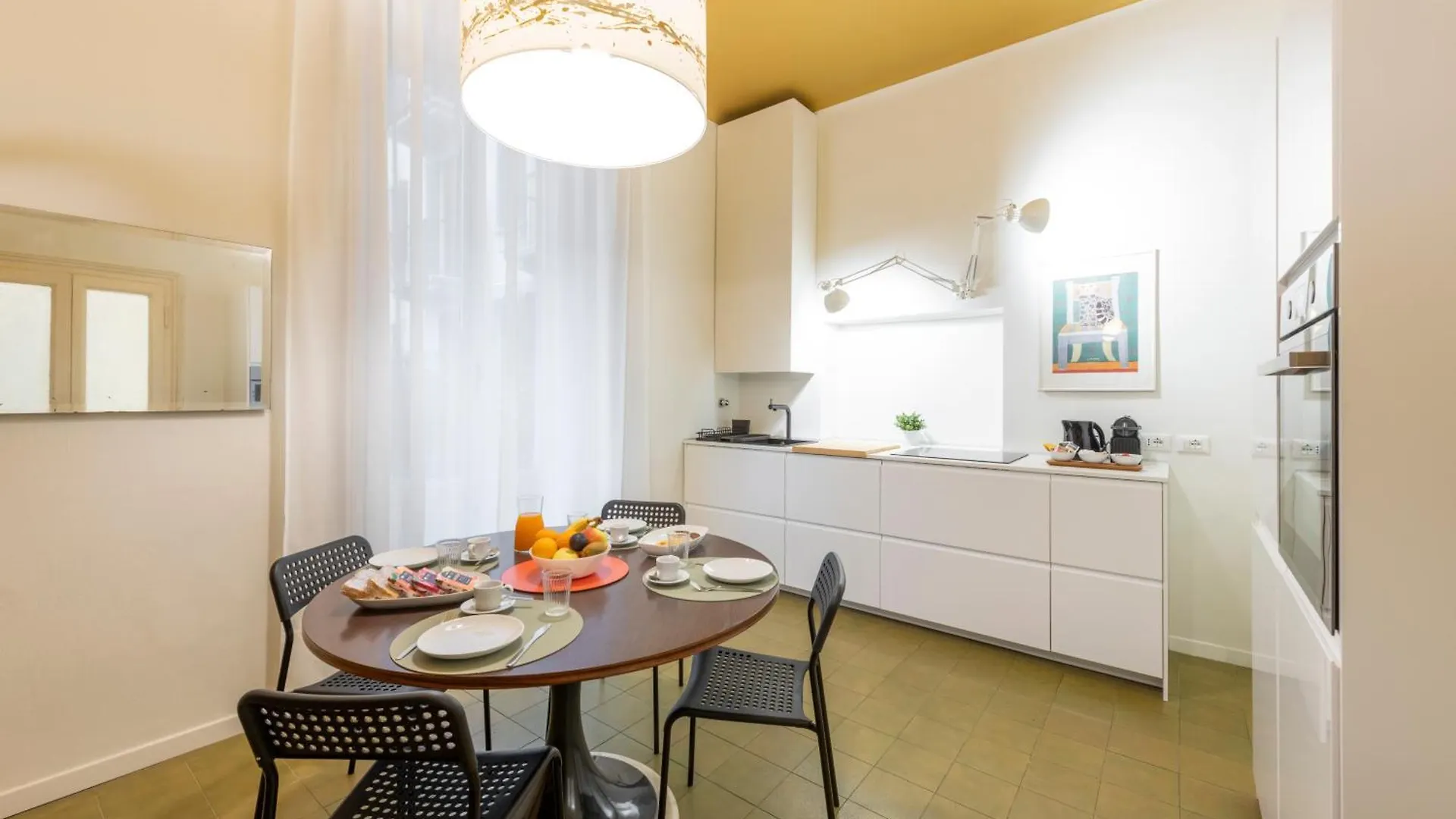 Apartment Ercole Ferrario 12 - Ampio E Luminoso Appartamento Milan
